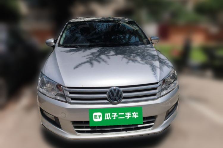 Used Volkswagen Santana 2013 1.6L Automatic Comfort Edition Front