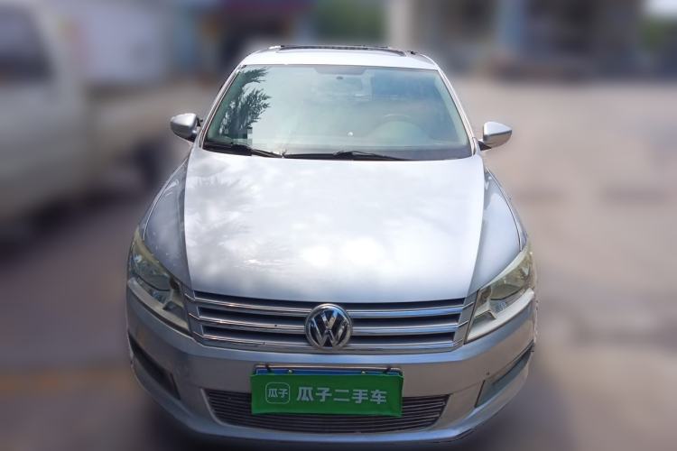 Used Volkswagen Santana 2013 1.6L Manual Comfort Edition Front