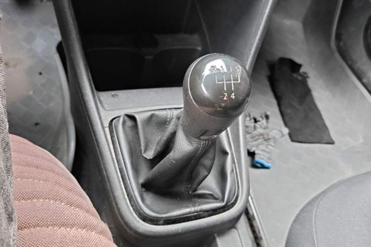 Used Volkswagen Santana 2013 1.4L Manual Fashion Edition Gear Lever