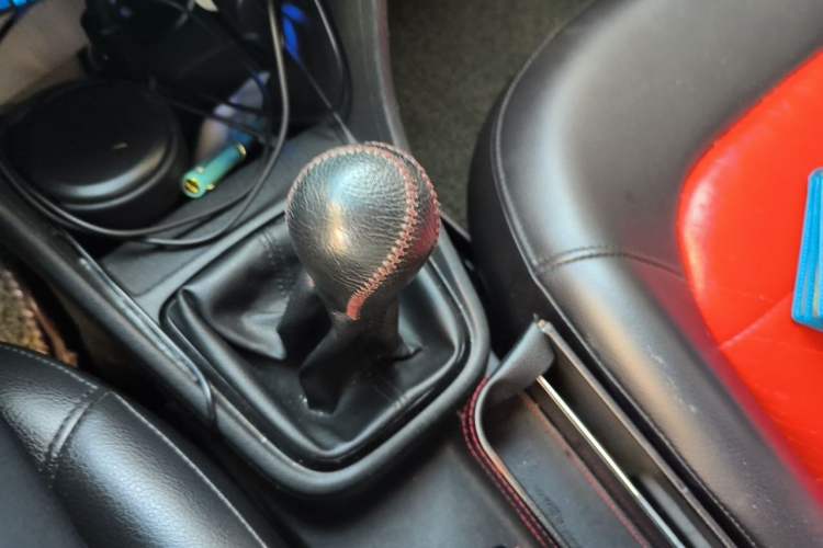 Used Volkswagen Santana 2013 1.4L Manual Comfort Edition Gear Lever