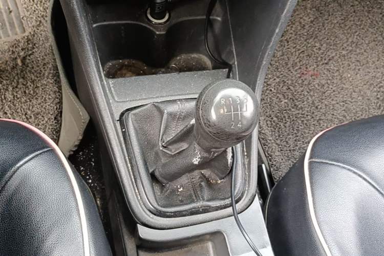 Used Volkswagen Santana 2013 1.4L Manual Fashion Edition Gear Lever