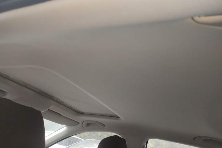 Used Volkswagen Santana 2013 1.6L Automatic Comfort Edition Headliner
