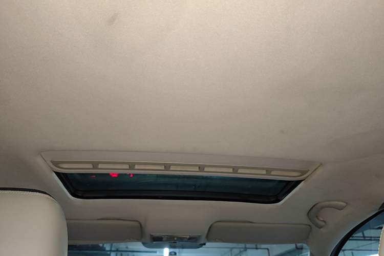 Used Volkswagen Santana 2013 1.6L Automatic Comfort Edition Headliner