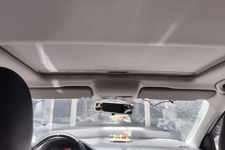 Used Volkswagen Santana 2013 1.6L Automatic Comfort Edition Headliner
