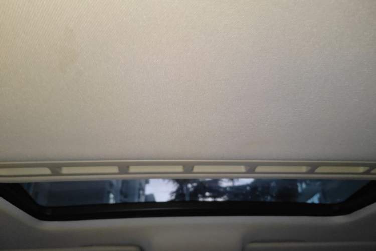 Used Volkswagen Santana 2013 1.6L Manual Comfort Edition Headliner