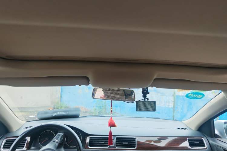 Used Volkswagen Santana 2013 1.6L Automatic Comfort Edition Headliner