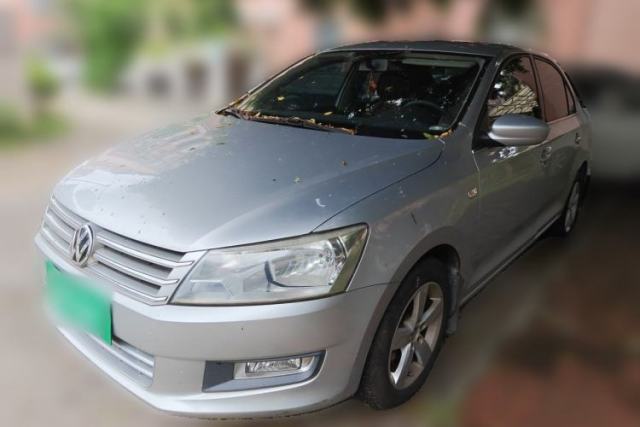 Volkswagen Santana 2013 1.6L Automatic Comfort Edition usado