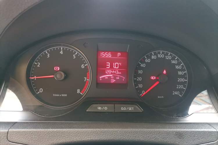 Used Volkswagen Santana 2013 1.6L Automatic Comfort Edition Instrument Cluster