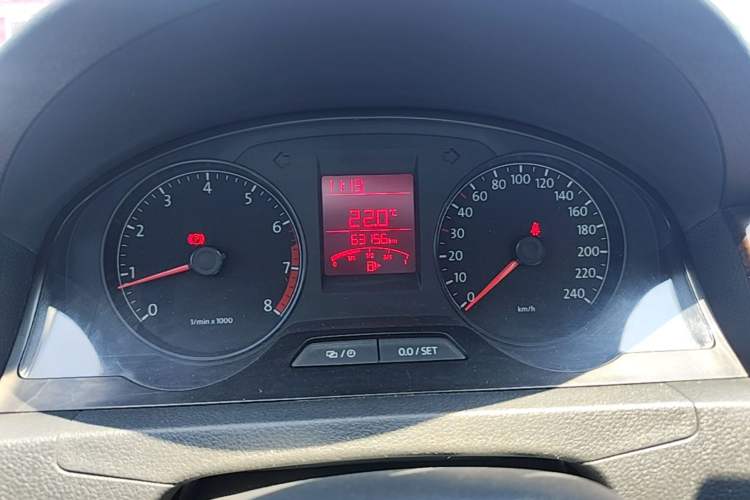 Used Volkswagen Santana 2013 1.4L Manual Fashion Edition Instrument Cluster
