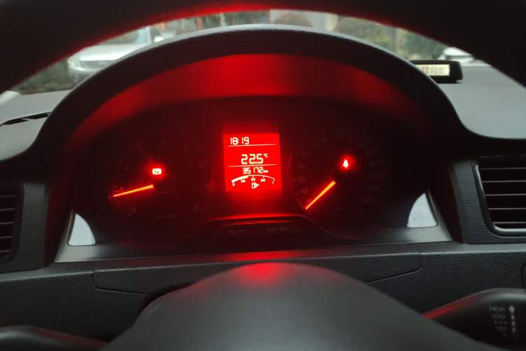 Used Volkswagen Santana 2013 1.6L Manual Fashion Edition Instrument Cluster