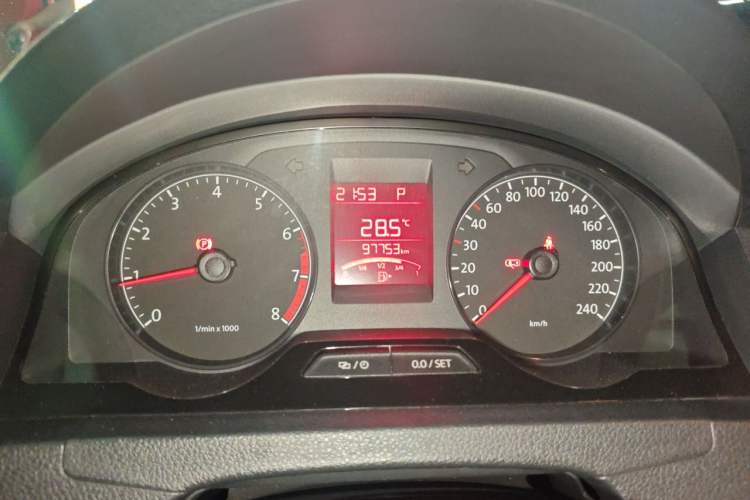 Used Volkswagen Santana 2013 1.6L Automatic Fashion Edition Instrument Cluster