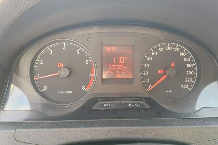 Used Volkswagen Santana 2013 1.6L Manual Fashion Edition Instrument Cluster