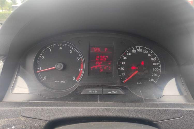 Used Volkswagen Santana 2013 1.6L Automatic Fashion Edition Instrument Cluster