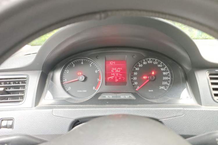 Used Volkswagen Santana 2013 1.6L Manual Fashion Edition Instrument Cluster