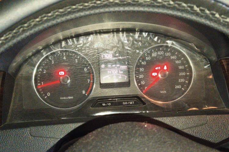 Used Volkswagen Santana 2013 1.6L Manual Luxury Edition Instrument Cluster