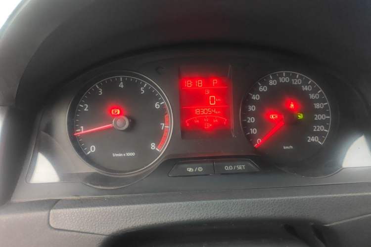 Used Volkswagen Santana 2013 1.6L Automatic Comfort Edition Instrument Cluster