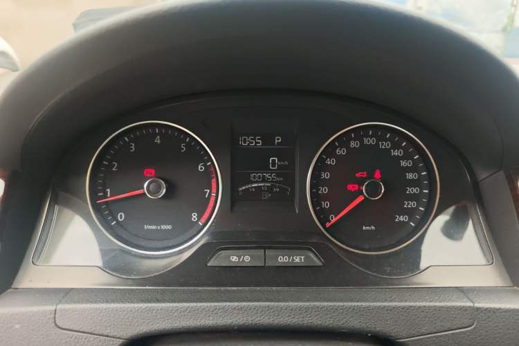 Used Volkswagen Santana 2013 1.6L Automatic Comfort Edition Instrument Cluster