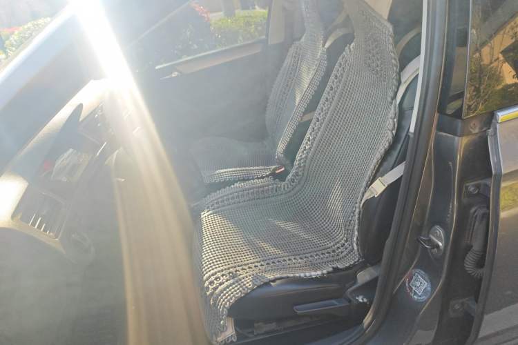 Used Volkswagen Santana 2013 1.6L Automatic Comfort Edition Left Front Seat