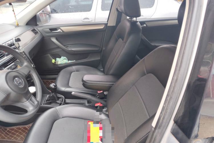 Used Volkswagen Santana 2013 1.4L Manual Comfort Edition Left Front Seat