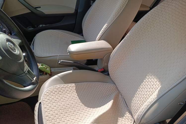 Used Volkswagen Santana 2013 1.6L Automatic Comfort Edition Left Front Seat
