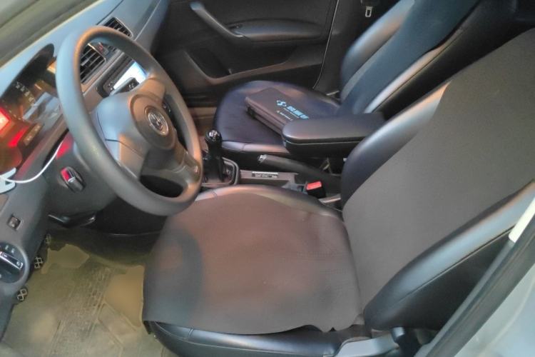 Used Volkswagen Santana 2013 1.6L Manual Comfort Edition Left Front Seat