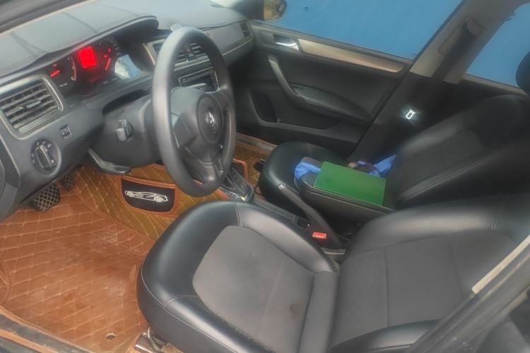 Used Volkswagen Santana 2013 1.6L Automatic Comfort Edition Left Front Seat