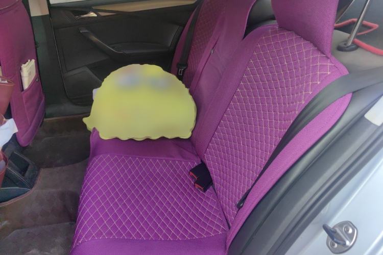 Used Volkswagen Santana 2013 1.6L Manual Comfort Edition Left Rear Seat
