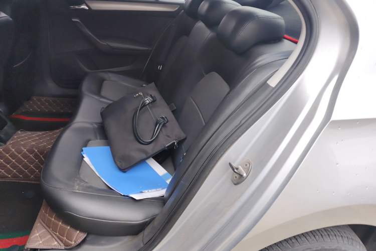 Used Volkswagen Santana 2013 1.4L Manual Comfort Edition Left Rear Seat