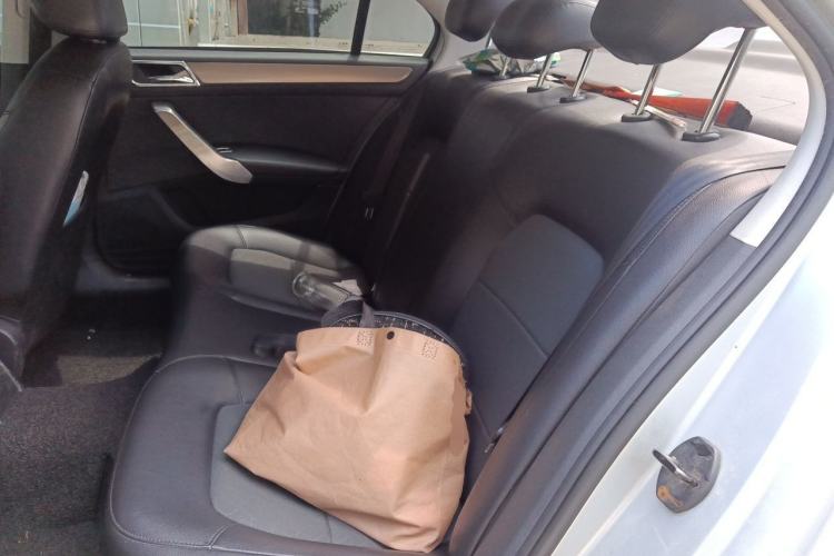 Used Volkswagen Santana 2013 1.6L Manual Comfort Edition Left Rear Seat