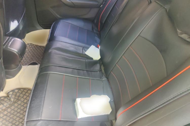 Used Volkswagen Santana 2013 1.6L Automatic Fashion Edition Left Rear Seat