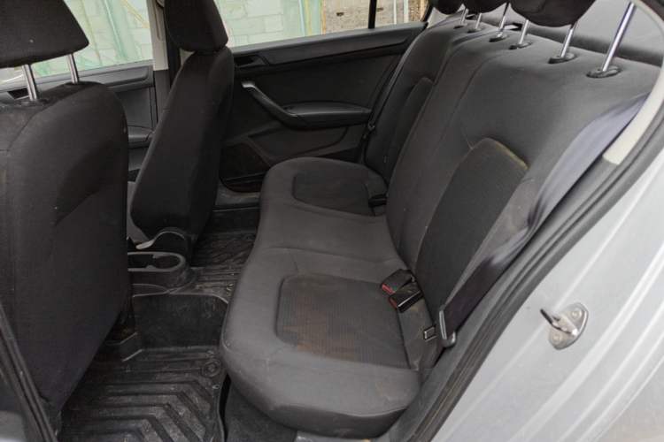 Used Volkswagen Santana 2013 1.6L Manual Fashion Edition Left Rear Seat