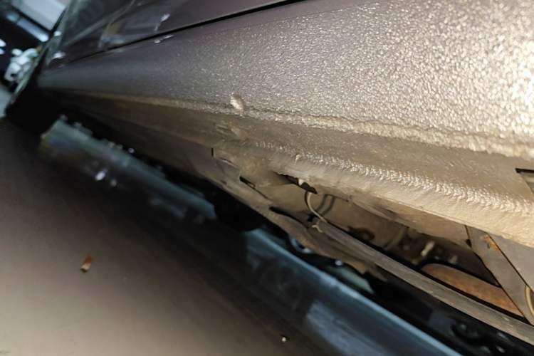 Used Volkswagen Santana 2013 1.6L Automatic Comfort Edition Left Side Sill