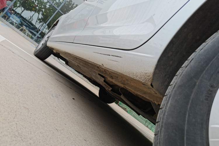 Used Volkswagen Santana 2013 1.6L Manual Fashion Edition Left Side Sill