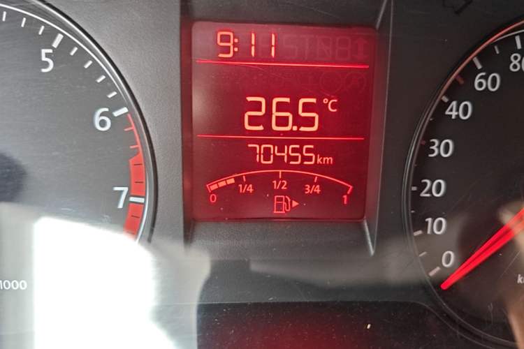 Used Volkswagen Santana 2013 1.4L Manual Fashion Edition Odometer Close Up