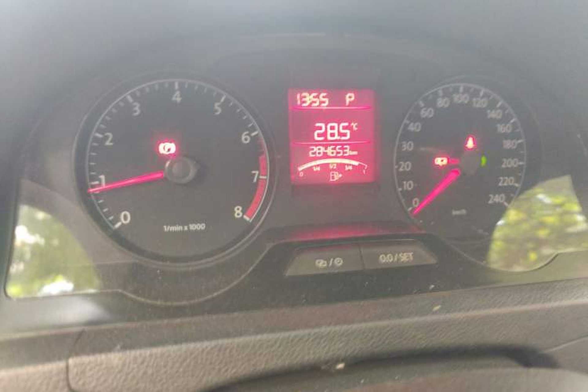 Used Volkswagen Santana 2013 1.6L Automatic Fashion Edition Odometer Close Up