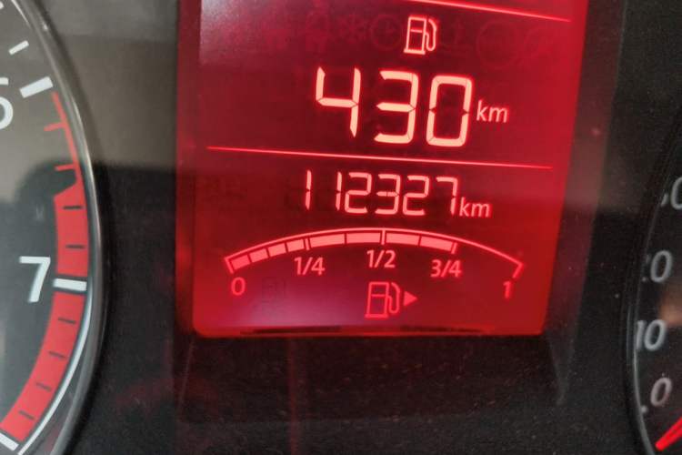 Used Volkswagen Santana 2013 1.6L Automatic Comfort Edition Odometer Close Up