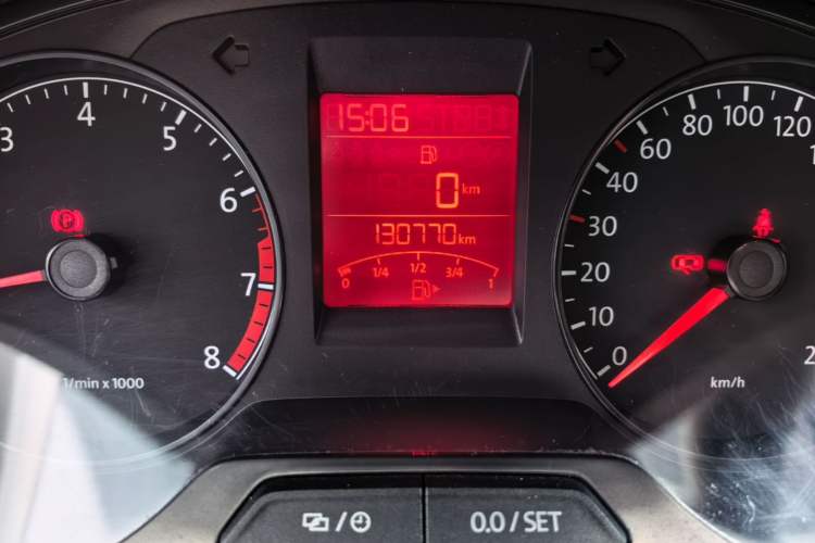 Used Volkswagen Santana 2013 1.6L Manual Comfort Edition Odometer Close Up