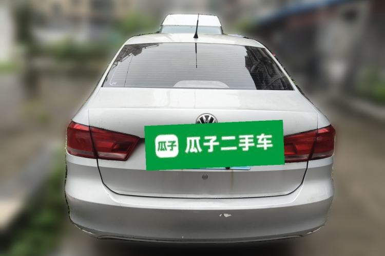 Used Volkswagen Santana 2013 1.6L Automatic Fashion Edition Rear