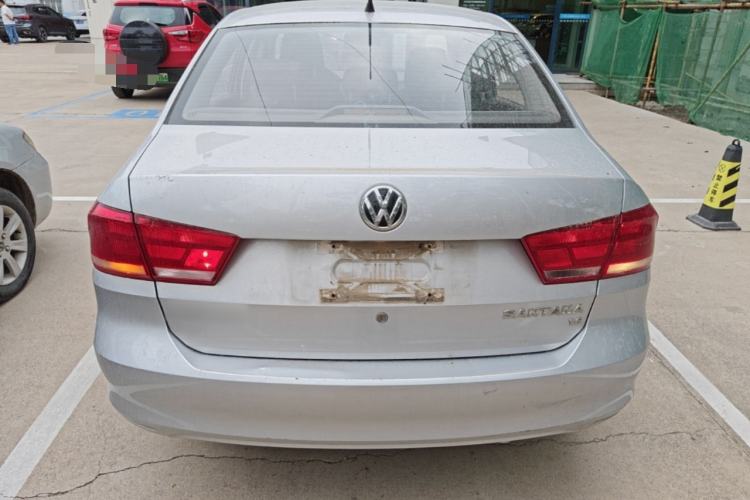 Used Volkswagen Santana 2013 1.6L Manual Fashion Edition Rear