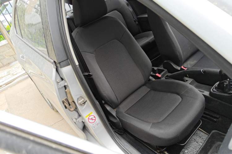 Used Volkswagen Santana 2013 1.6L Manual Fashion Edition Right Front Seat