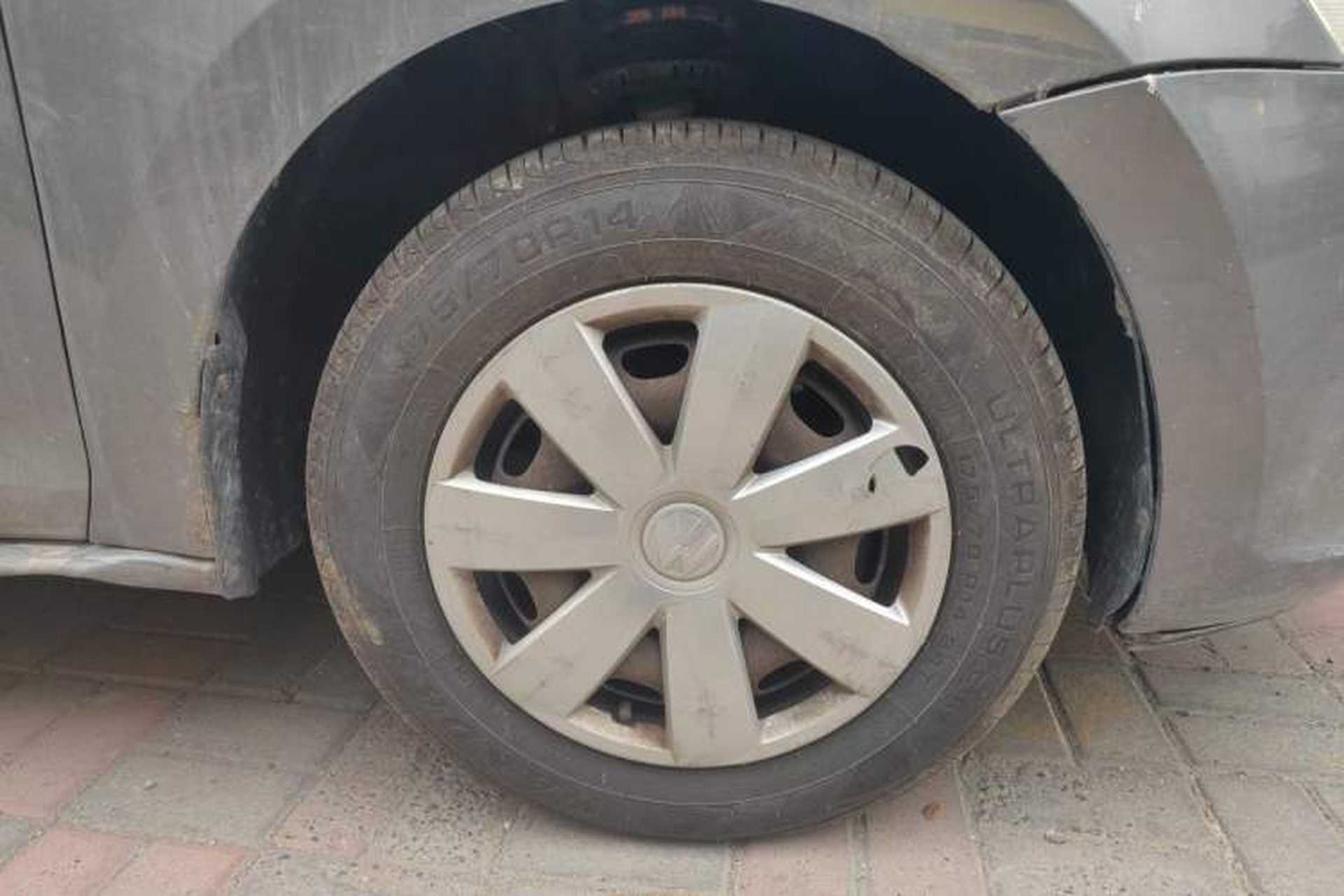 Used Volkswagen Santana 2013 1.6L Automatic Fashion Edition Right Front Wheel Hub