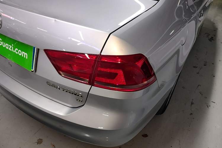 Used Volkswagen Santana 2013 1.6L Automatic Comfort Edition Right Rear Taillight