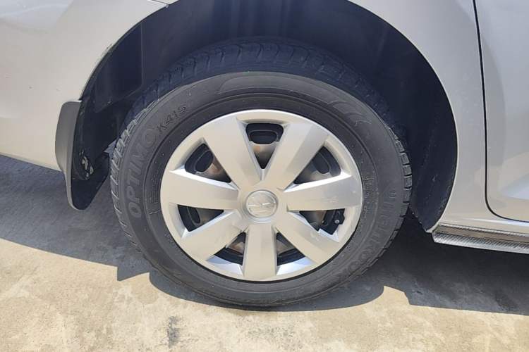 Used Volkswagen Santana 2013 1.4L Manual Fashion Edition Right Rear Wheel Hub