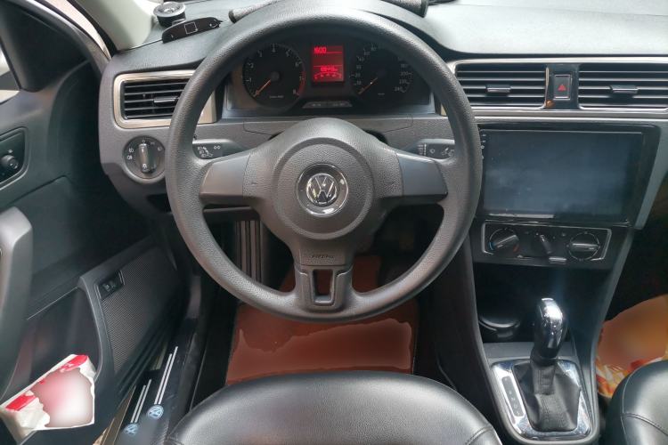 Used Volkswagen Santana 2013 1.6L Automatic Comfort Edition Steering Wheel
