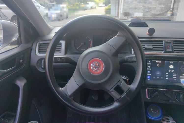 Used Volkswagen Santana 2013 1.6L Manual Comfort Edition Steering Wheel