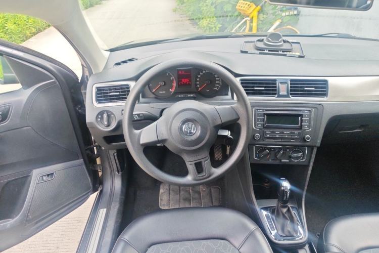 Used Volkswagen Santana 2013 1.6L Automatic Comfort Edition Steering Wheel