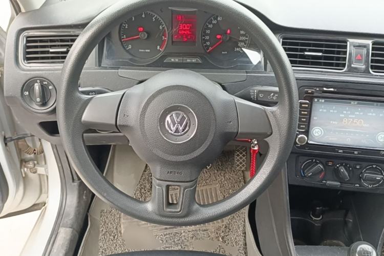 Used Volkswagen Santana 2013 1.4L Manual Fashion Edition Steering Wheel