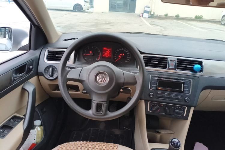 Used Volkswagen Santana 2013 1.6L Manual Comfort Edition Steering Wheel