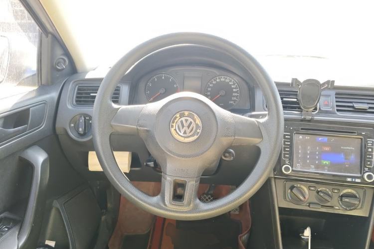 Used Volkswagen Santana 2013 1.6L Manual Fashion Edition Steering Wheel