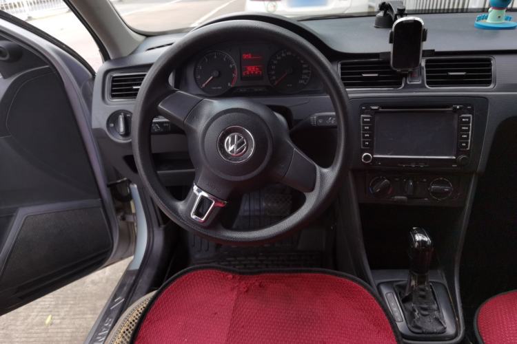 Used Volkswagen Santana 2013 1.6L Automatic Fashion Edition Steering Wheel